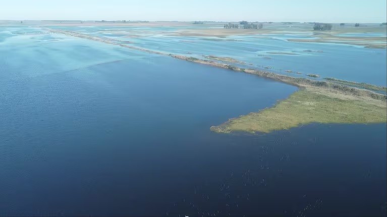 El agua arrasó los campos y la educación rural quedó olvidada